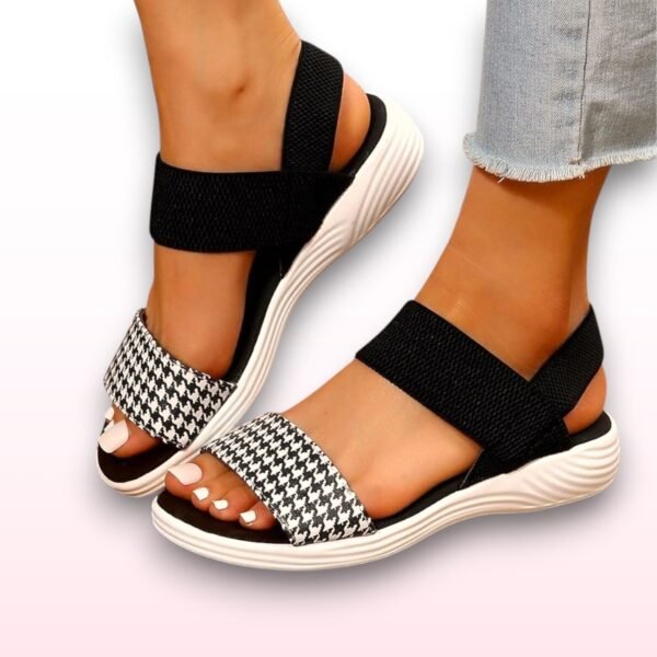 Lightweight Houndstooth Summer Sandals - Size 8