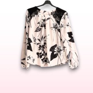 Floral Blouse with Lace Shoulders – Size 18