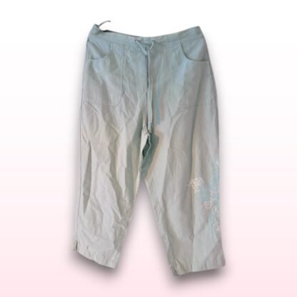 Mint Green Floral Embroidered 3/4 Length Trousers - UK 12