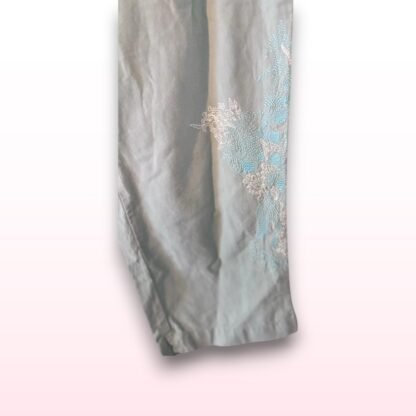 Mint Green Floral Embroidered 3/4 Length Trousers - UK 12 - Image 2