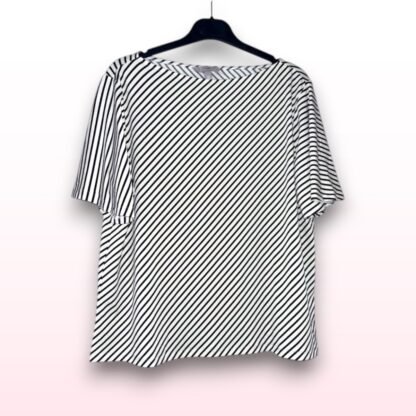 H&M Butterfly Sleeve Top - Size M - Image 2