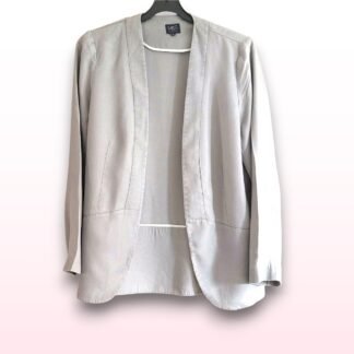 Grey Collarless Open Front Blazer – Size 16