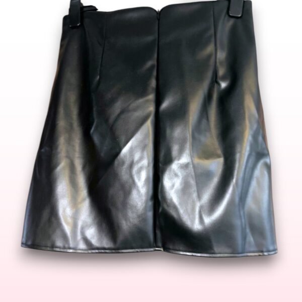 Mini Wrap Style Skirt - Size Large - Image 3