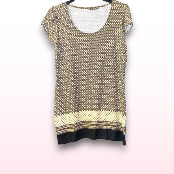 Short Sleeve Printed Top - UK 18
