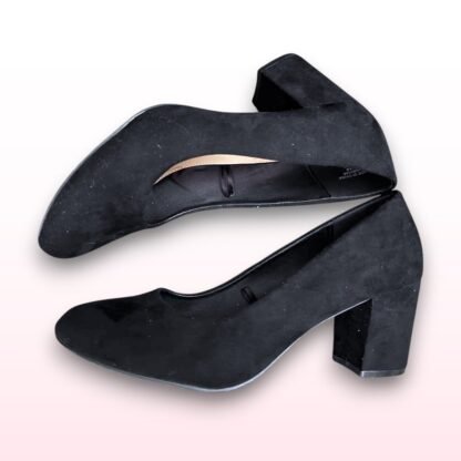 Black Suede Block Heel Court Shoes – Size 6 - Image 2
