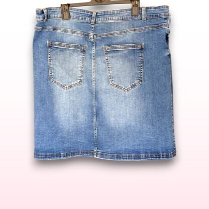 Mid-Wash Blue Denim Skirt – Size 22 - Image 2